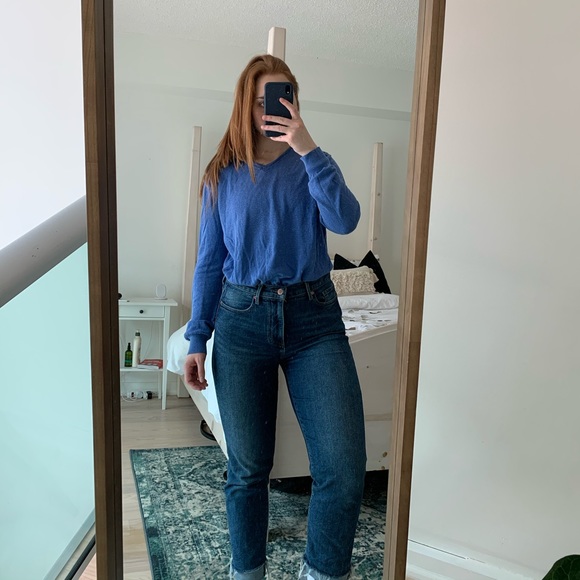 Banana Republic Sweater - Picture 2 of 4